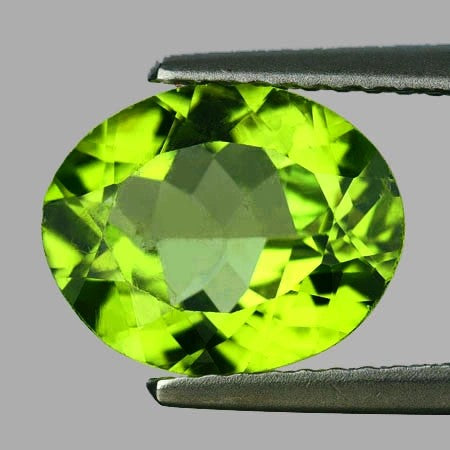 Peridot - 1.13 CT