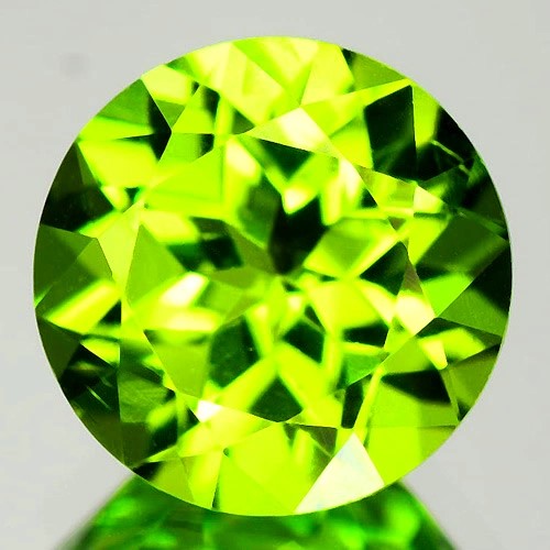 Peridot - 1.34 CT