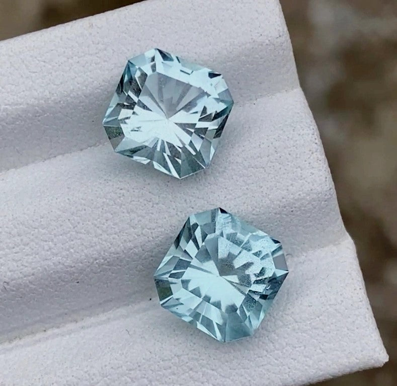 Aquamarine Pair - 5.85 CT