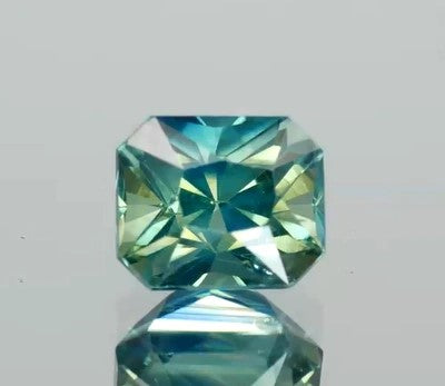 Bi Color/Parti Sapphire - 1.07 CT