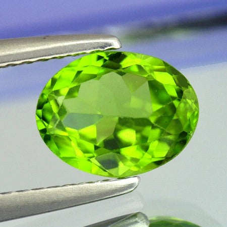 Peridot - 1.55 CT