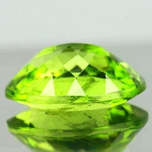 Peridot - 1.13 CT