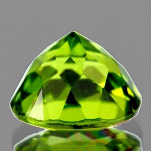 Peridot - 1.7 CT