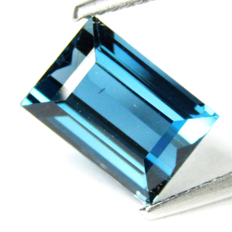 Topaz - 3.99 CT